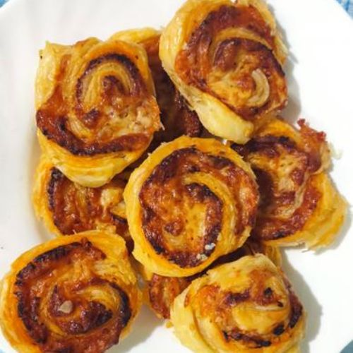 Cheese & Tomato Swirls - Rudra Y5